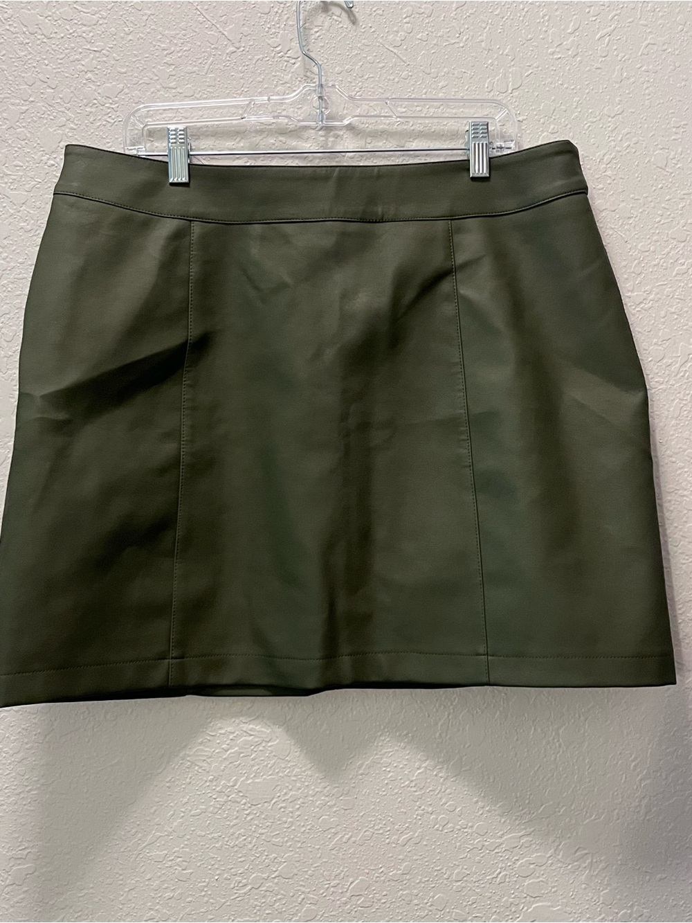 Olive Green Women's A-Line Faux Leather Mini Skirt